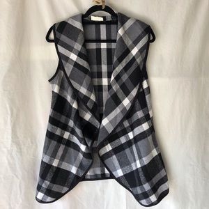 Etwo flannel cardigan vest